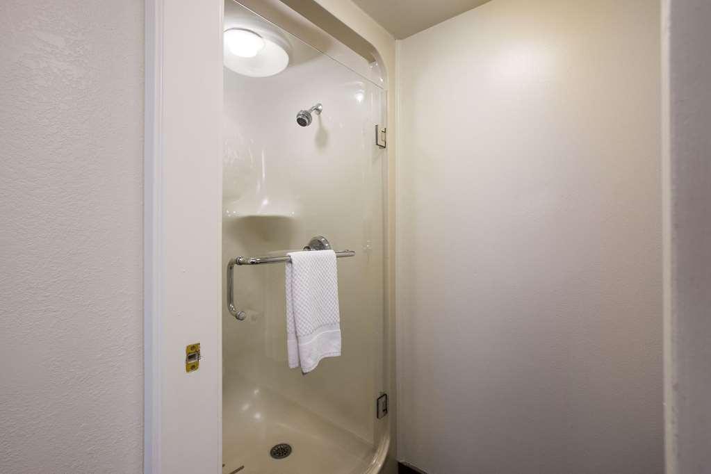 Clarion Pointe Sevierville-Pigeon Forge Стая снимка